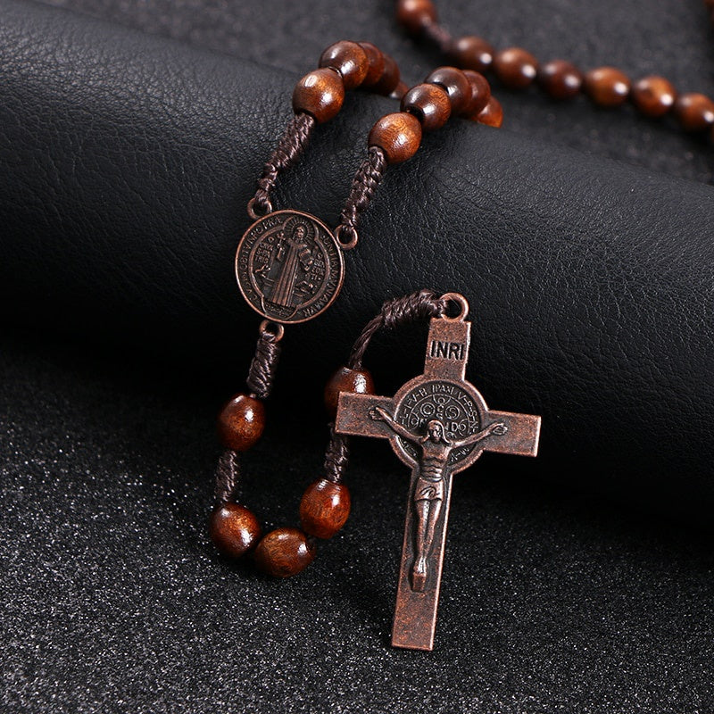 Colar Terço de Madeira com Cruz de Jesus e Contas