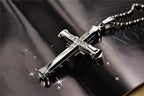 Colar de Aço Inoxidável com Cruz de Jesus em Cristal