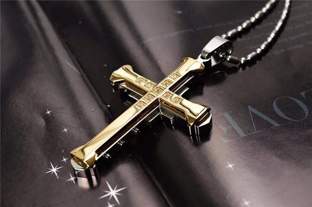 Colar de Aço Inoxidável com Cruz de Jesus em Cristal