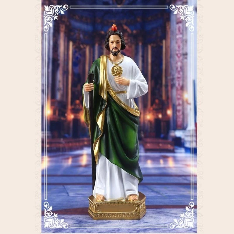 Estátua de São Judas em Resina