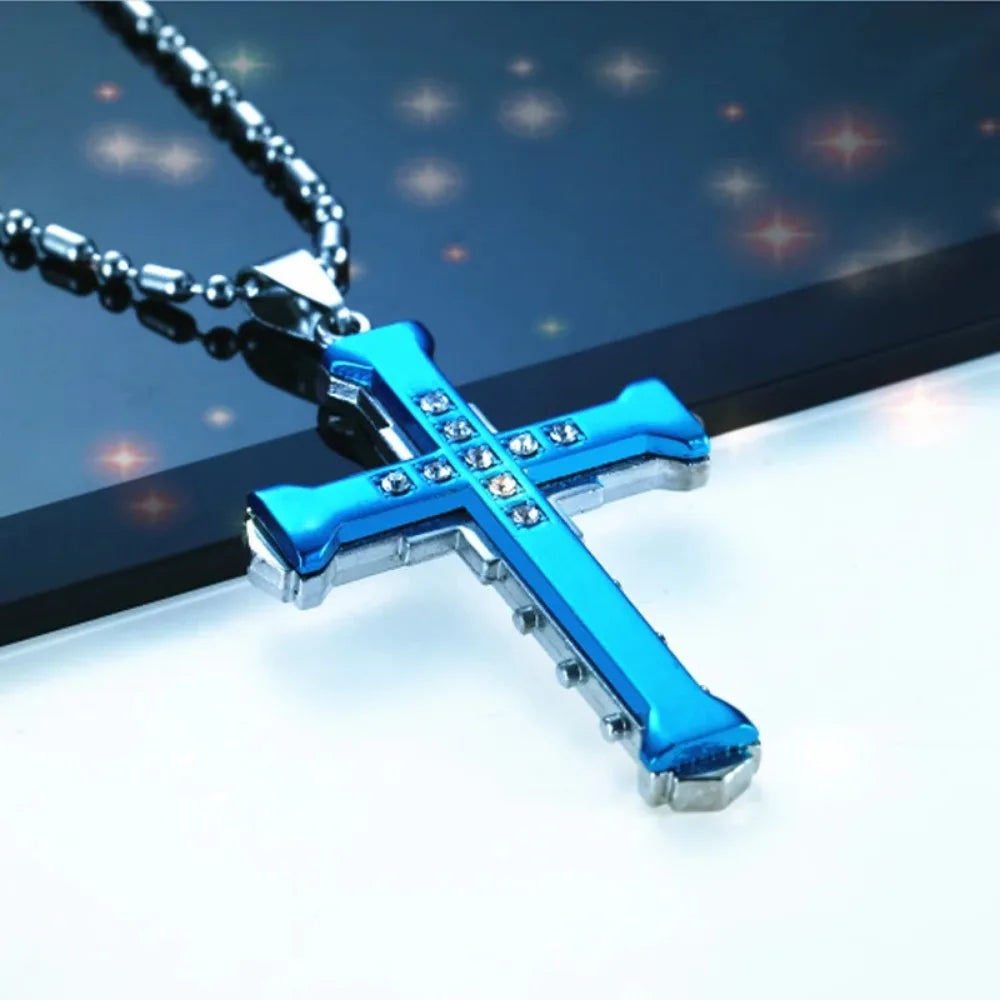 Colar de Aço Inoxidável com Cruz de Jesus em Cristal
