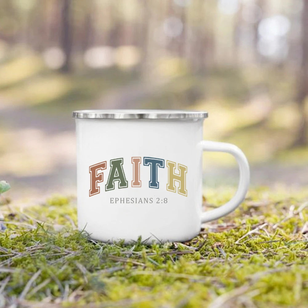 Caneca de Esmalte com Estampa de Fé Cristã