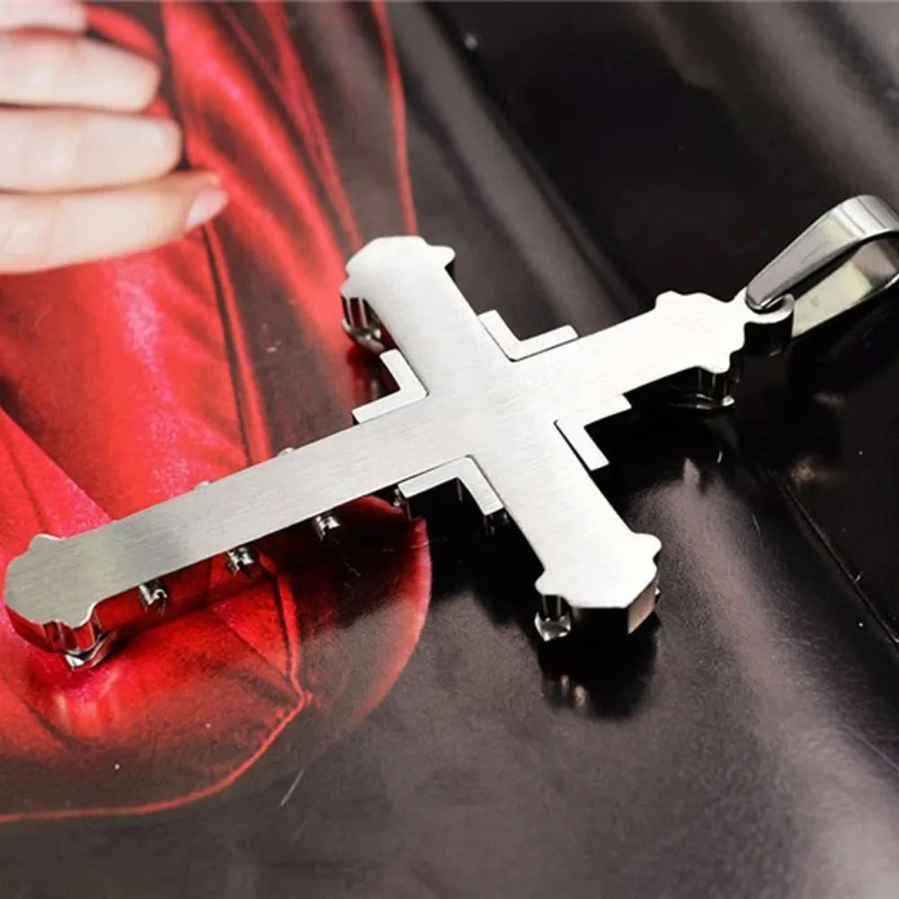 Colar de Aço Inoxidável com Cruz de Jesus em Cristal
